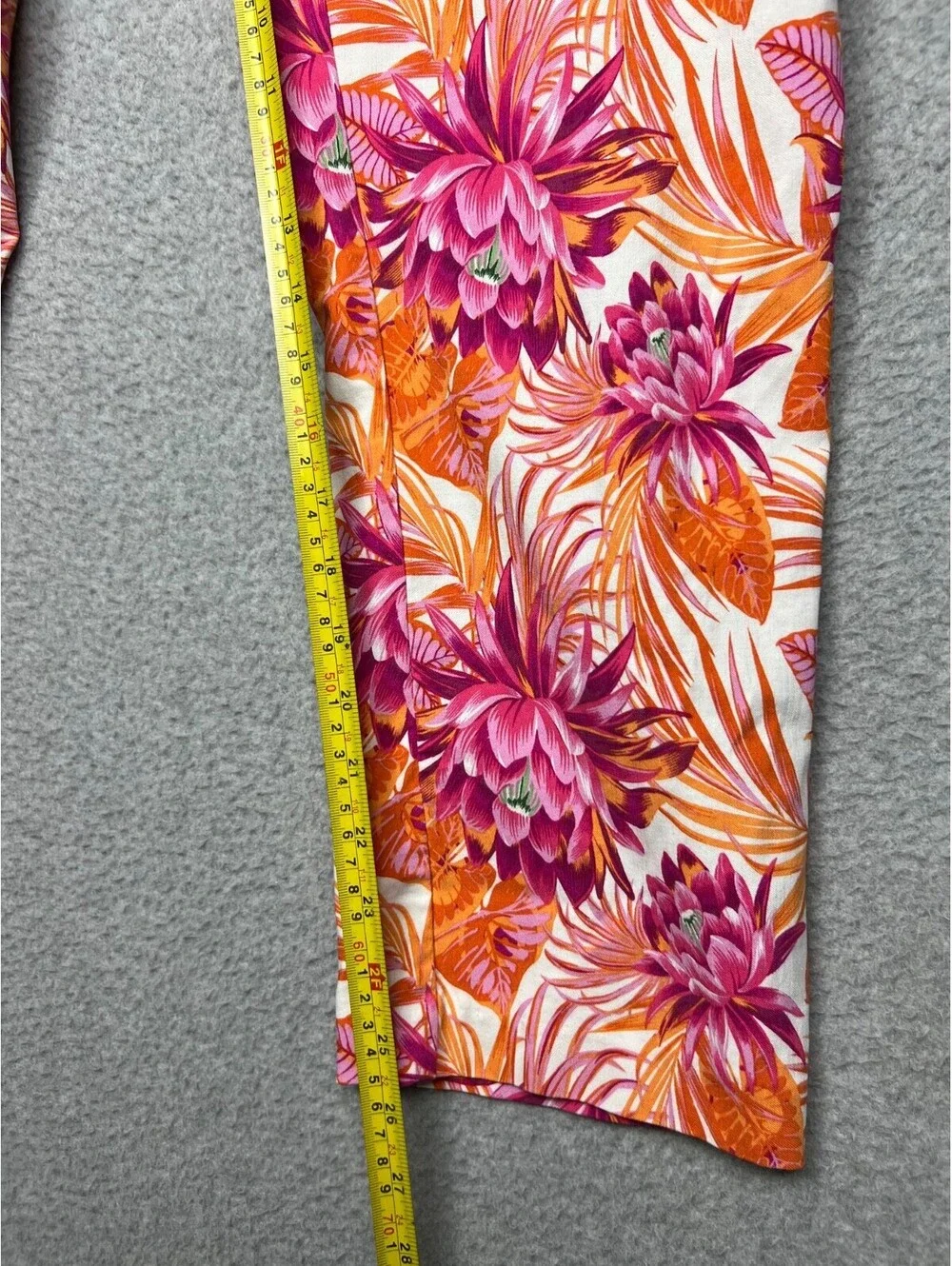 Ashley Stewart Floral Capris Pants Womens 14/16 Tropical Coastal Casual Colorful